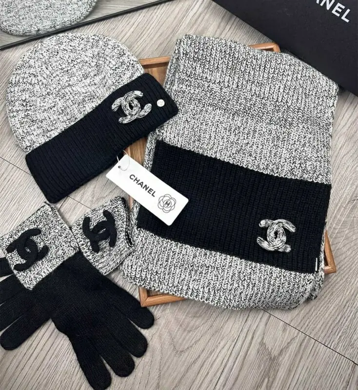 chanel hat and echapres and glove set s_126a105